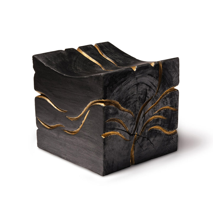Tabouret en bois de suar massif sculpté couleur noir et or